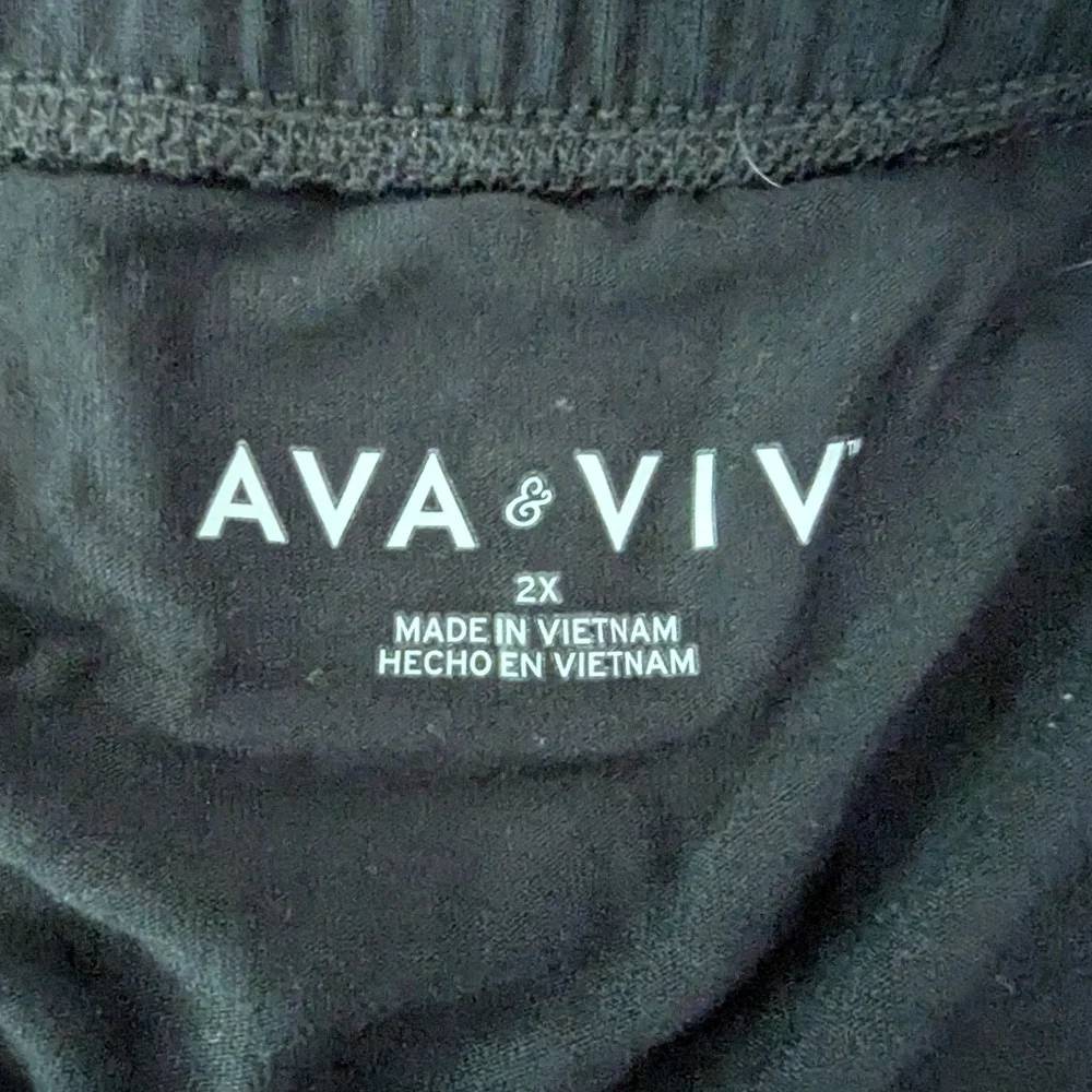 2/$10 Ava & Viv Wrap Skirt - Picture 5 of 5
